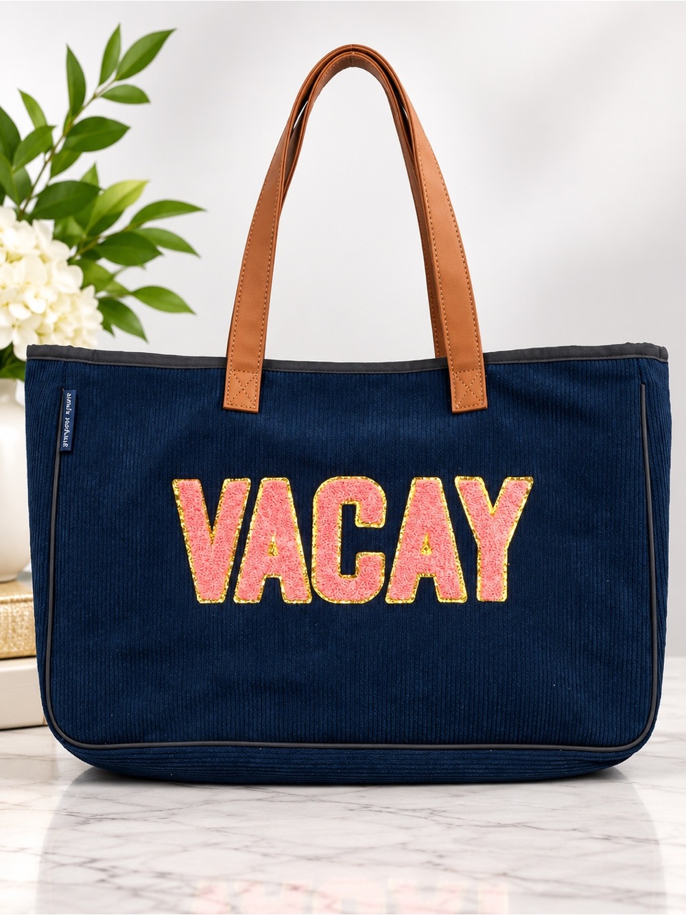 Simply Southern Corduroy Sparklebag Tote "VACAY"
Navy Blue 18.5"x11"×5"